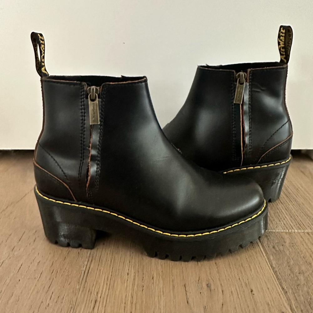 Dr. Martens Bianca Low Shaft Chelsea Boot Black Zip Closure